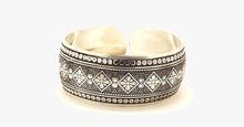 Load image into Gallery viewer, Tibetan Cuff Bangle
