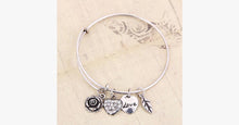 Load image into Gallery viewer, Rose Heart Charm Bangle