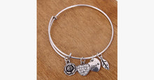 Load image into Gallery viewer, Rose Heart Charm Bangle