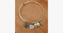 Load image into Gallery viewer, Rose Heart Charm Bangle