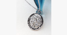 Load image into Gallery viewer, Mom You Are The Heart of Our Family - FREE SHIP DEALS