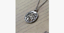 Load image into Gallery viewer, Mom You Are The Heart of Our Family - FREE SHIP DEALS