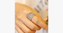 Load image into Gallery viewer, Imperial Crown Ring Set - FREE SHIP DEALS