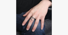Load image into Gallery viewer, Titanium Steel Octopus Adjustable Ring