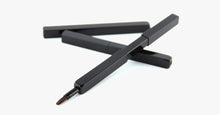 Load image into Gallery viewer, Professional Retractable Lip Brush - FREE SHIP DEALS