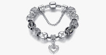 Load image into Gallery viewer, Silver Heart Charm Bracelet