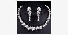 Load image into Gallery viewer, Flower Choker Pearl Necklace Set - FREE SHIP DEALS