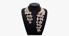 Load image into Gallery viewer, Chunky Crystal Flower Choker Necklace - FREE SHIP DEALS