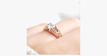Load image into Gallery viewer, Austria Crystal Elegant Ring - FREE SHIP DEALS