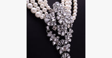 Load image into Gallery viewer, Royal Rhinestone Pearl Beads Long Necklace
