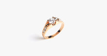 Load image into Gallery viewer, Austria Crystal Elegant Ring - FREE SHIP DEALS