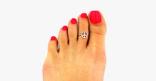 Load image into Gallery viewer, Silver Peace Toe Ring - FREE SHIP DEALS