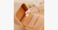 Load image into Gallery viewer, Sweet Clover Bangle