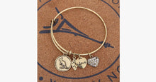 Load image into Gallery viewer, Kangaroo Charm Bangle - FREE SHIP DEALS