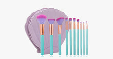 Load image into Gallery viewer, Ulta-Chic Heart Shell Brush Set - FREE SHIP DEALS