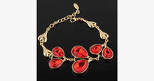 Load image into Gallery viewer, Soft Petals Garnet Set
