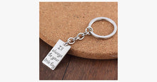 Load image into Gallery viewer, Family Love Keychain set - FREE SHIP DEALS