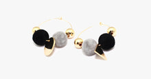 Load image into Gallery viewer, Pom Pom Earrings