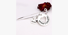 Load image into Gallery viewer, Mother Daughter Love Charm Bangle - FREE SHIP DEALS