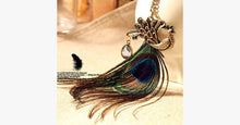 Load image into Gallery viewer, Peacock Feather Pendant