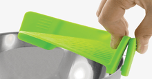 Load image into Gallery viewer, Clip-On Silicone Strainer - FREE SHIP DEALS