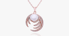 Load image into Gallery viewer, Pearl Diamond Rose Gold Necklace