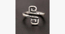 Load image into Gallery viewer, Unique Retro Silver Plated Toe Ring - FREE SHIP DEALS