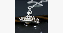 Load image into Gallery viewer, Pearl Mom Necklace