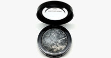 Load image into Gallery viewer, Metallic Baked Shimmer Eyeshadow