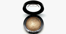 Load image into Gallery viewer, Metallic Baked Shimmer Eyeshadow