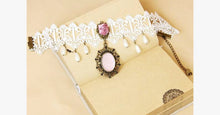 Load image into Gallery viewer, Pink Rose Choker