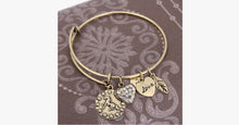 Load image into Gallery viewer, Horse Love Charm Bangle - FREE SHIP DEALS