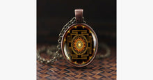 Load image into Gallery viewer, Sri Yantra Pendant Necklace