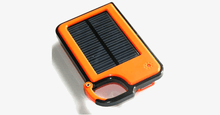 Load image into Gallery viewer, Smartphone Clip-On Solar Charger - Assorted Colors - FREE SHIP DEALS