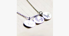 Load image into Gallery viewer, Live Laugh Love Circle Pendant - FREE SHIP DEALS