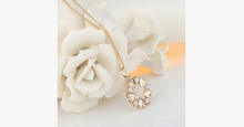 Load image into Gallery viewer, Crystal Reef Pendant - FREE SHIP DEALS