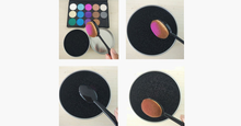 Load image into Gallery viewer, Instant Brush Cleaner Scrub