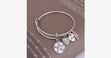Load image into Gallery viewer, Lucky Star Charm Bangle - FREE SHIP DEALS