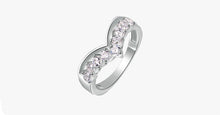Load image into Gallery viewer, Platinum Plated Heart Curve Ring